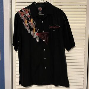 Harley-Davidson Black Shirt with Santa and his reindeer riding Harleys!